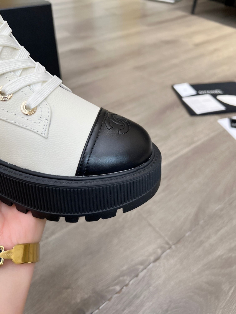 Ch**el boots